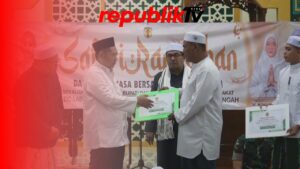 Bantuan Untuk Yatim Piatu di Pondok Pesantren