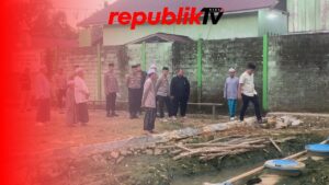 Kunjungan Polres HST dan Anggota DPRD ke Ponpes