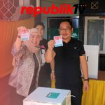 PSU Banjarbaru, Calon Walikota Dibonceng Suami ke TPS
