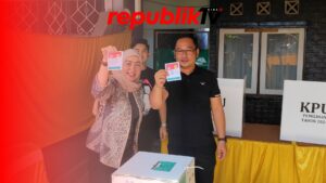 PSU Banjarbaru, Calon Walikota Dibonceng Suami ke TPS