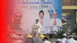 Bupati HST dan Ribuan Umat Muslim Gelar Sholat Idul Adha di Taman Dwi Warna