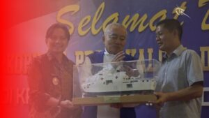 Gubernur Kalsel Sambut KRI Radjiman 992 dalam Misi Pelayanan Publik
