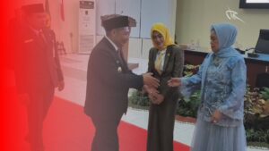 Bupati HST Hadiri Rapat Paripurna Pengucapan Sumpah PAW DPRD