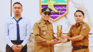 Bupati Kotabaru Raih Penghargaan Pemimpin Daerah Inovatif Bidang Pendidikan