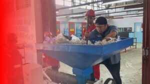 Inovasi dari Bengkel Sekolah, Kolaborasi Guru dan Siswa Ciptakan Mesin Daur Ulang Plastik