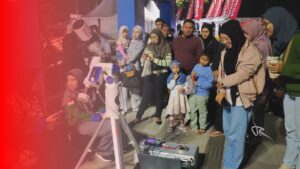 Fenomena Langka,  Warga Banjarbaru Nikmati Gerhana Bulan Total