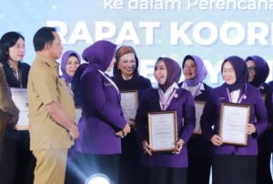 TP Posyandu Kalimantan Selatan Raih Juara 1 Nasional dalam Rakornas Posyandu 2025