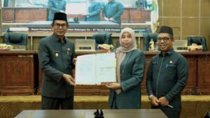 DPRD Balangan Sahkan Enam Raperda Jadi Perda