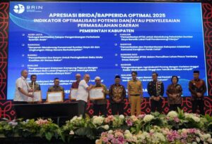 Pemkab Banjar Raih Penghargaan Nasional dari BRIN atas Inovasi Kampung Papuyu
