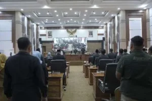 DPRD Balangan Bahas Pemandangan Umum Fraksi terhadap Raperda APBD 2026 dan Propemperda 2025