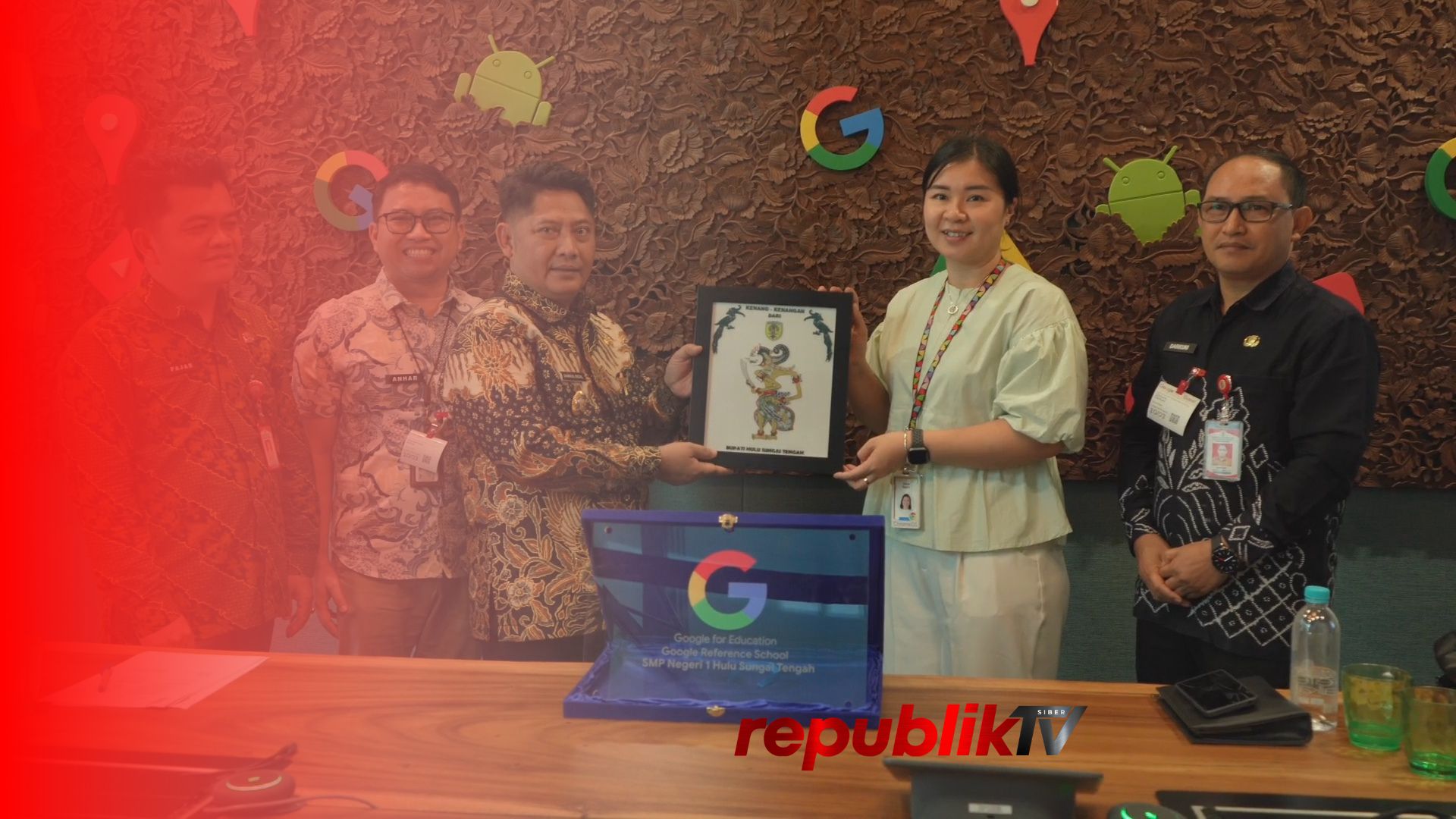 SMPN 1 Hulu Sungai Tengah Raih Predikat Sekolah Rujukan Google
