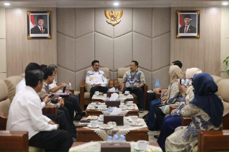 Pertumbuhan Ekonomi dan IPM  Kabupaten Banjar Menunjukkan Trend Positif