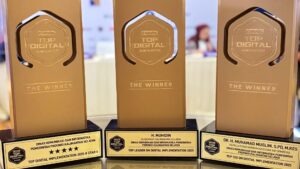 Diskominfo Kalsel Sabet Dua Penghargaan Nasional di Ajang Top Digital Awards 2025