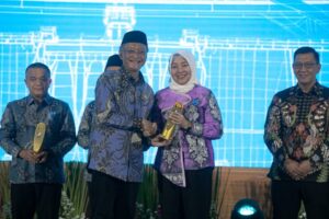 Kabupaten Banjar Raih Peringkat 1 Sutami Awards 2025