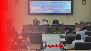DPRD HST Bahas Polemik Data Bansos Dalam Raker Gabungan