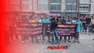 Driver Online Tuntut Penyesuaian Tarif ke Kantor Aplikator