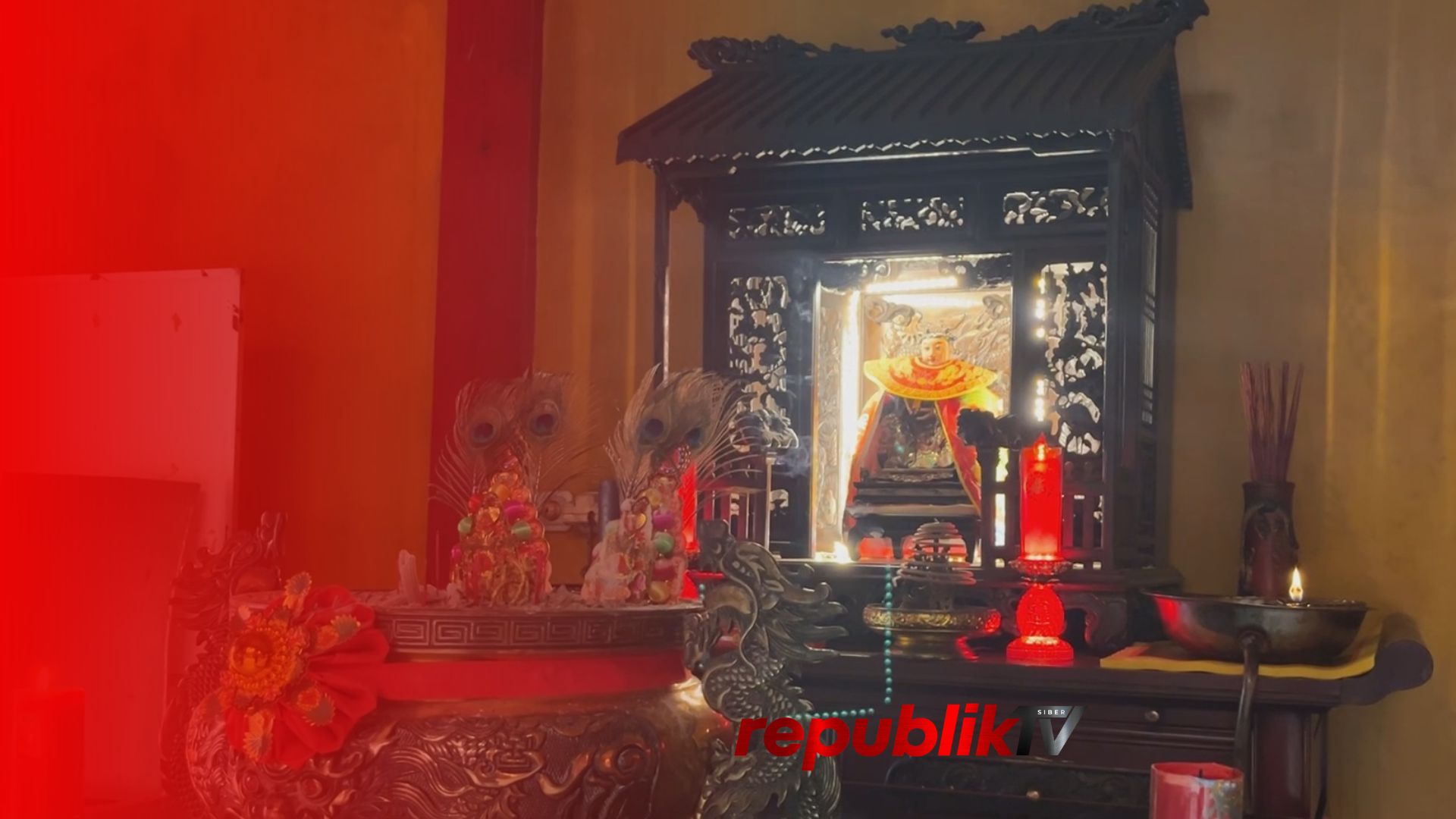 Klenteng Soetji Nurani Bersolek Jelang Imlek, Sambut Tahun Shio Kuda Api