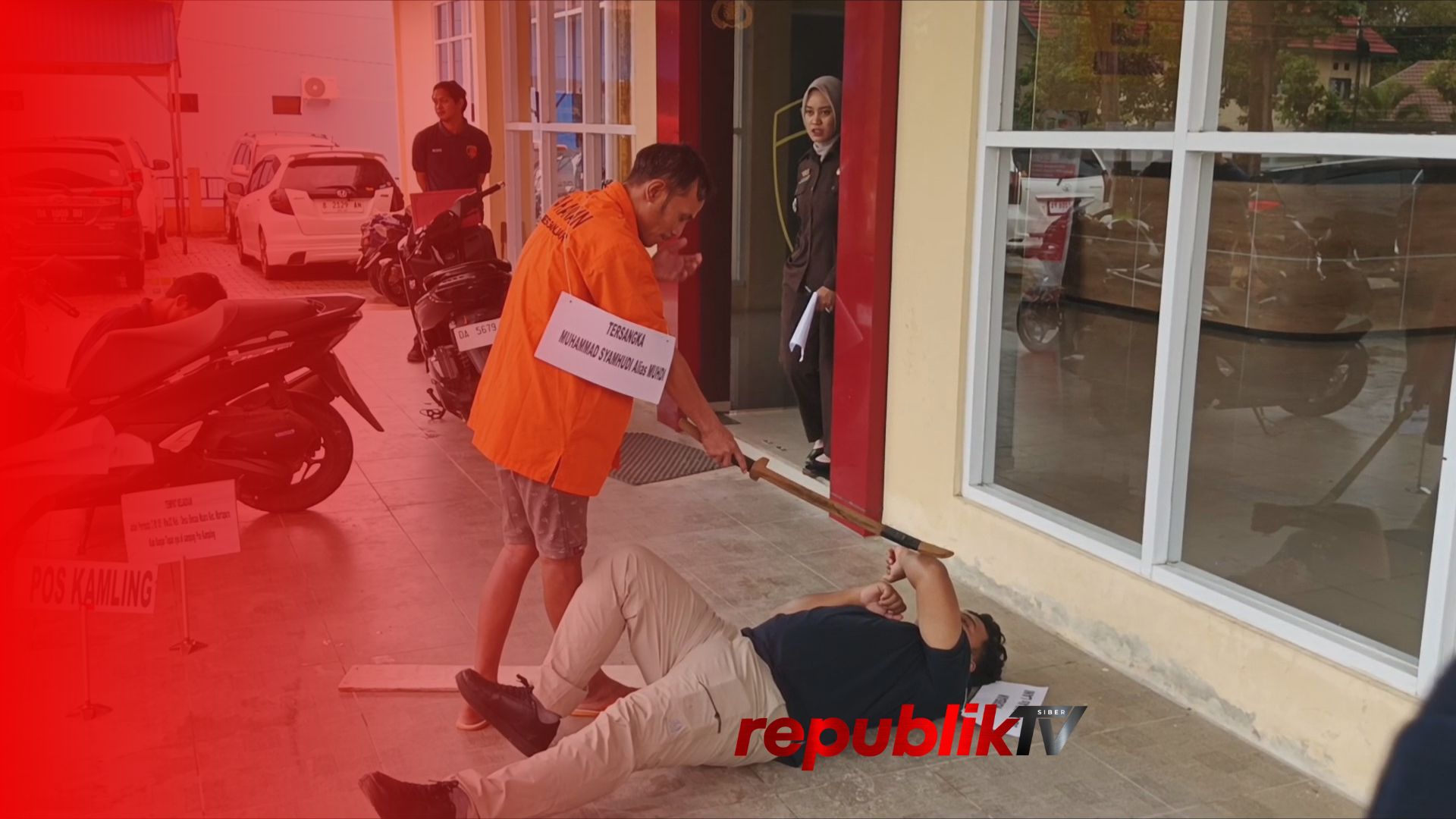 Rekonstruksi Pembunuhan Saat Banjir di Desa Bincau