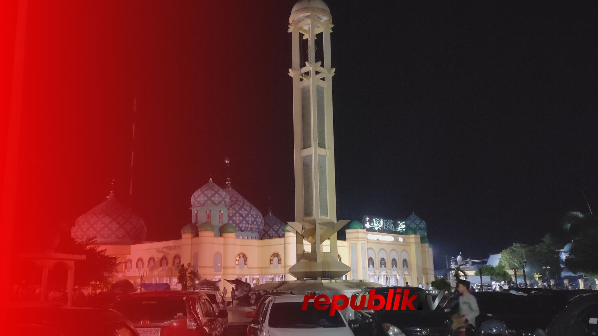 Malam Pertama Ramadan 1447 H, Tarawih di Masjid Agung Alkaromah Penuh Khidmat