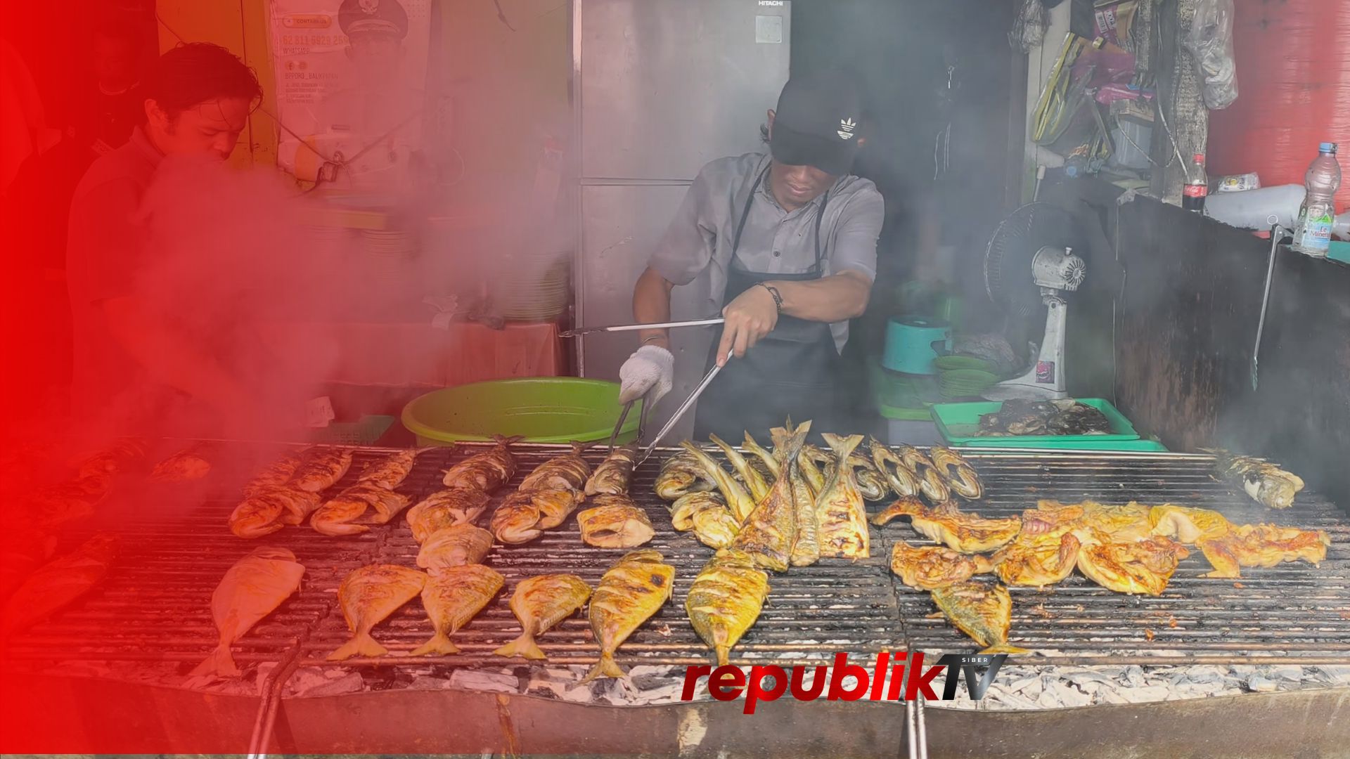 Libur Lebaran, Aroma Ikan Bakar Pikat Pengunjung ke Klandasan