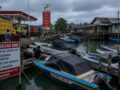 Krisis BBM di Kotabaru Meluas, Antrean Panjang hingga Speedboat Tak Beroperasi