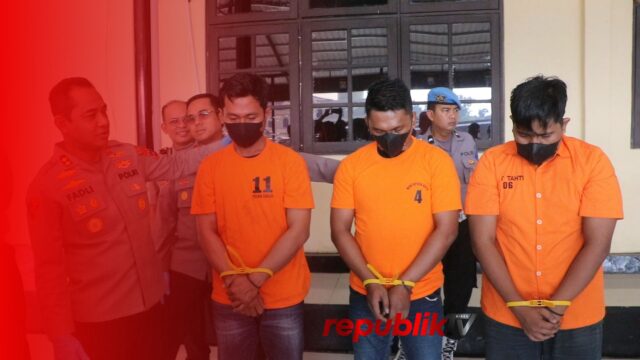 Tiga Polisi Gadungan Peras Warga, Ambil Rp2 Juta dan Ponsel Korban